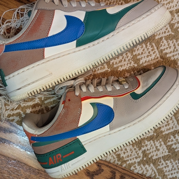 Nike Air Force 1s women's 10 - Picture 4 of 8